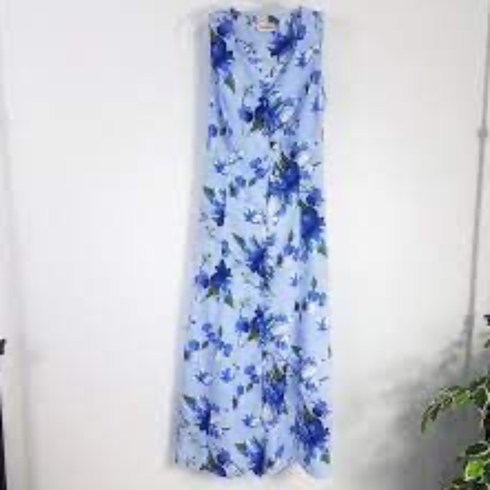 Expressions Women's Blue Floral V Neck Sleeveless Tie Waist Maxi Dress